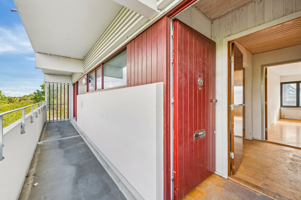 Ejendomsbillede 3 af 18