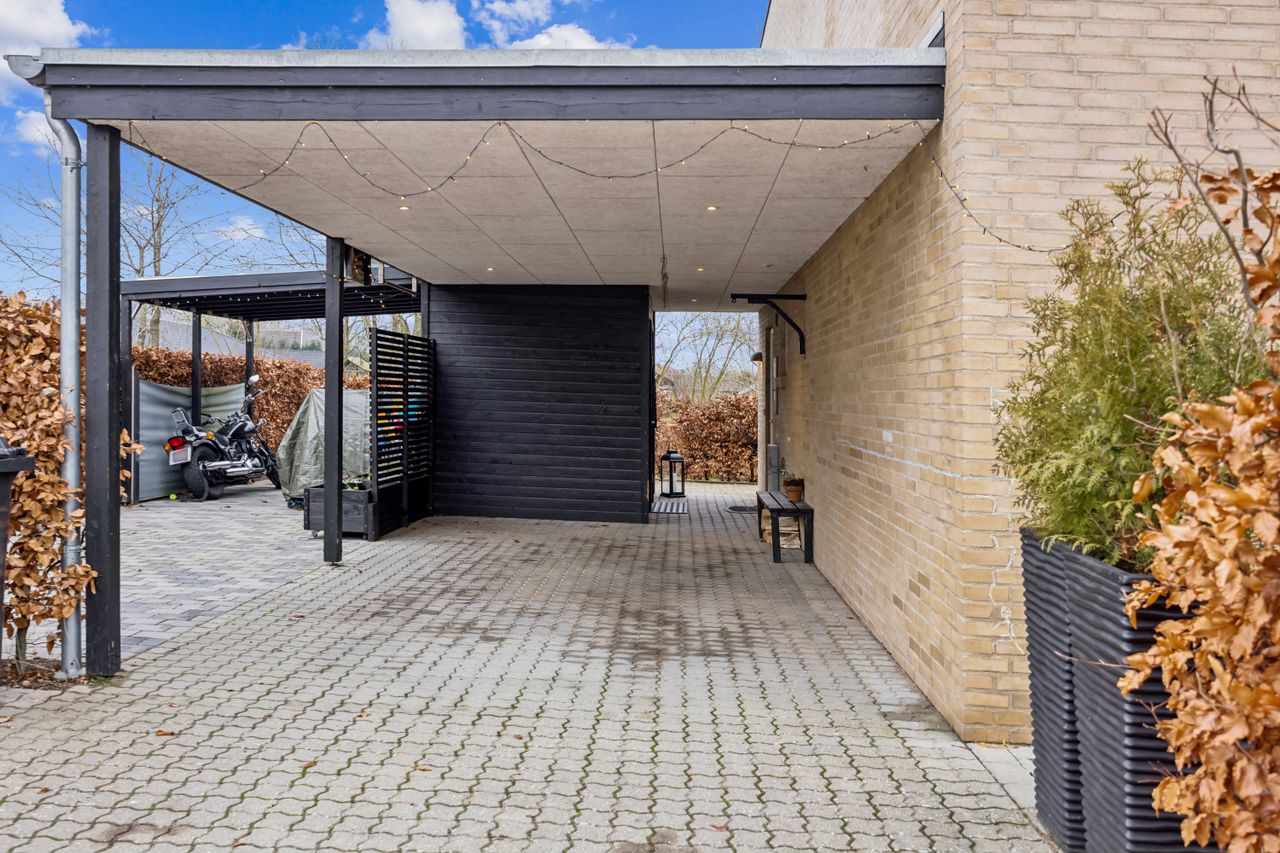 Ejendomsbillede 3 af 32