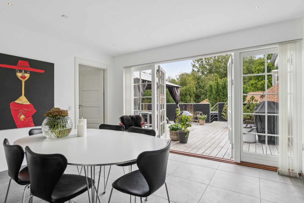 Ejendomsbillede 3 af 26