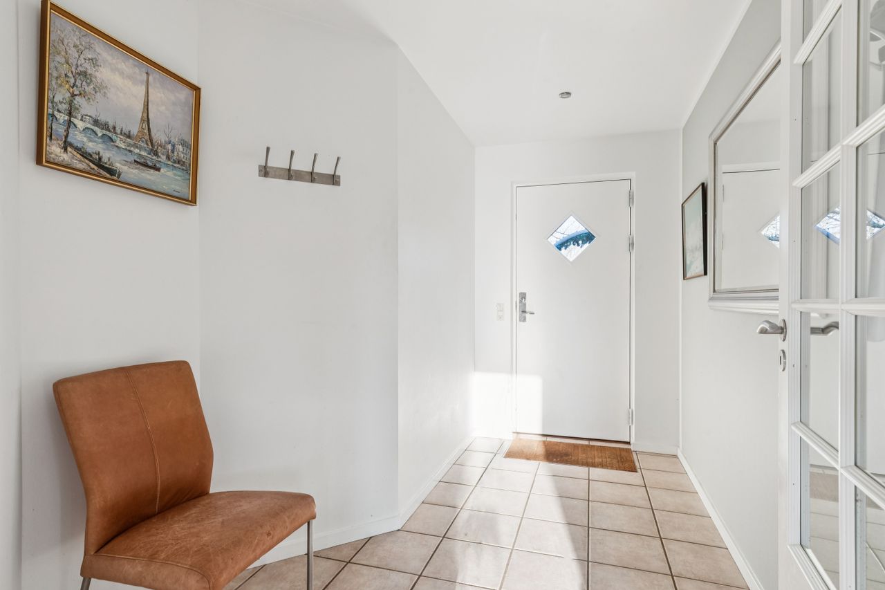 Ejendomsbillede 2 af 27