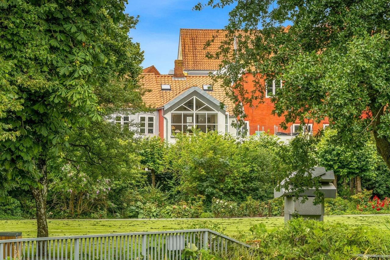 Ejendomsbillede 2 af 45