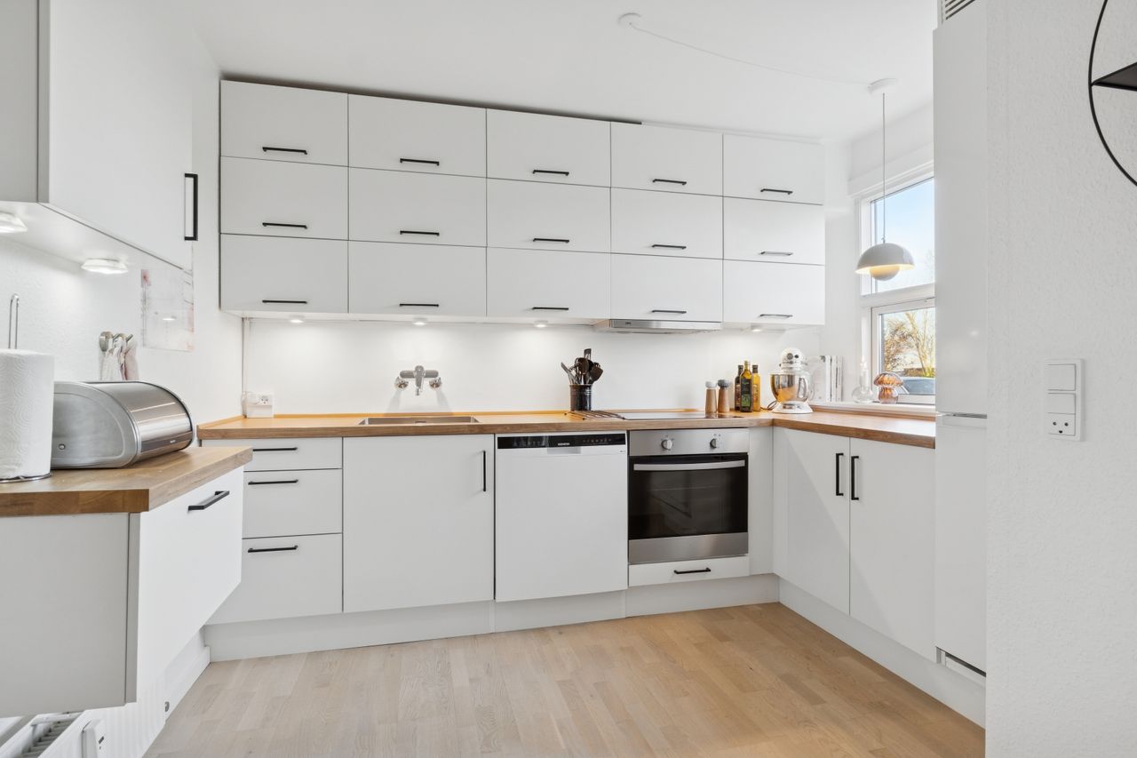 Ejendomsbillede 3 af 25