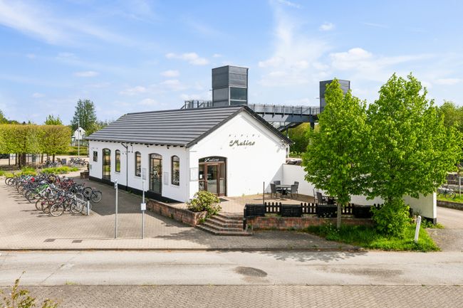 Hobrovej 771,  Erhverv