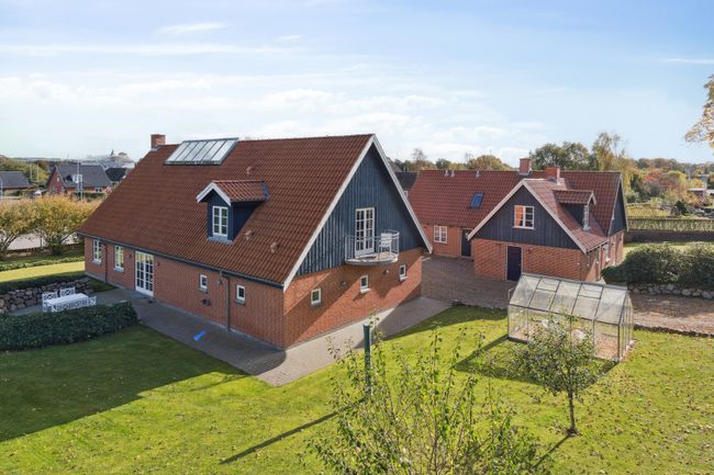 Hjortgårdsvej 19,  Villa