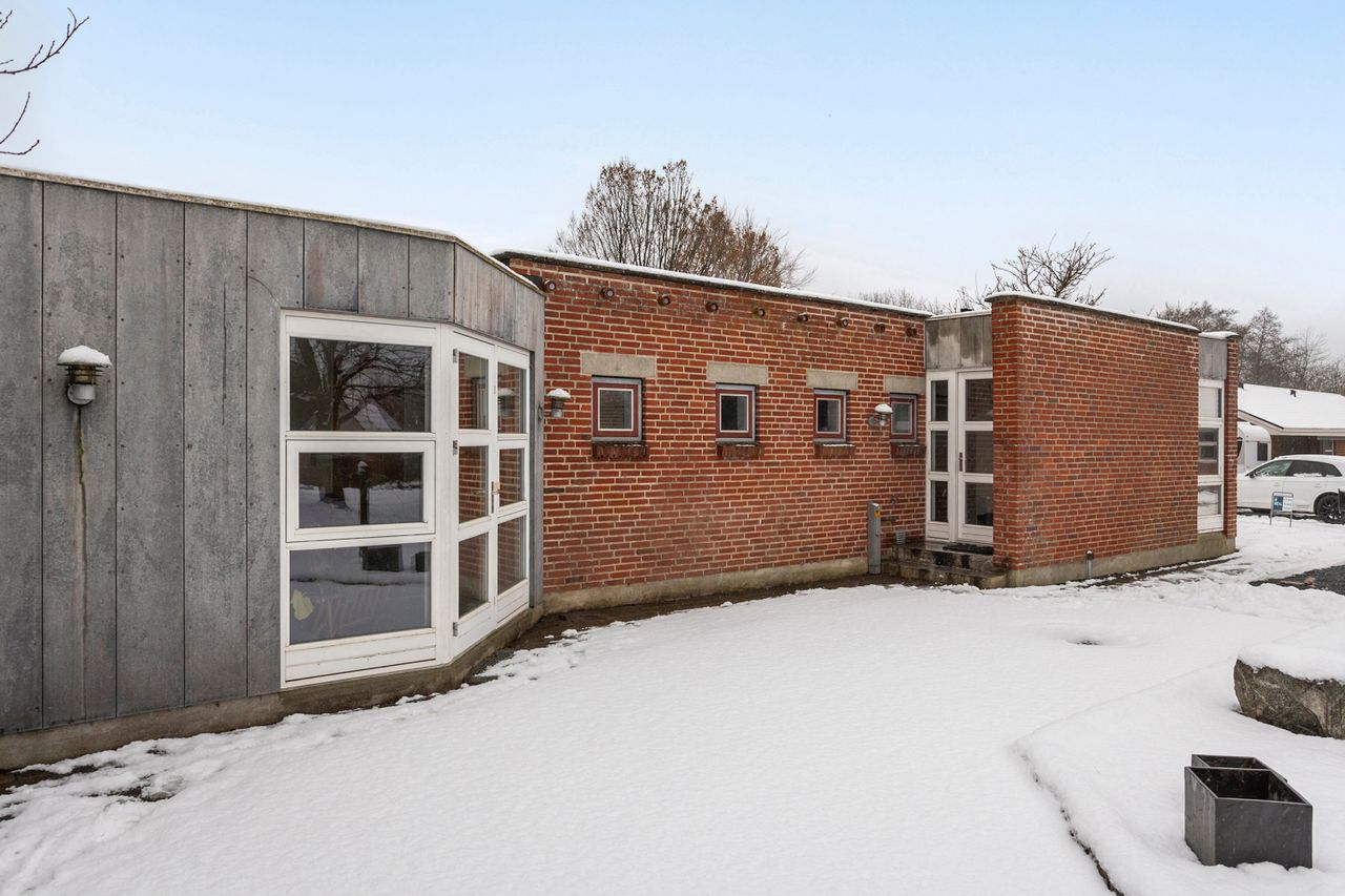 Ejendomsbillede 3 af 24