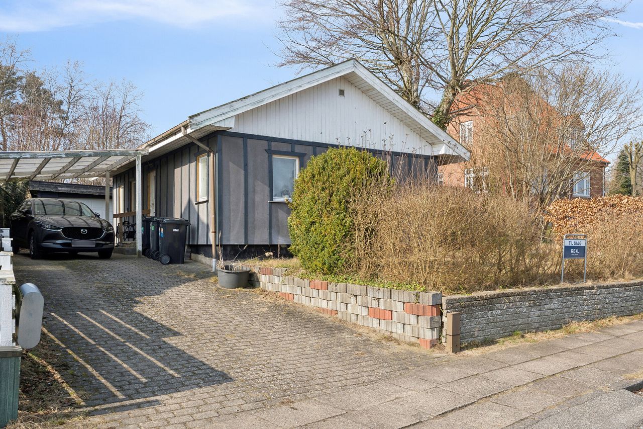 Ejendomsbillede 2 af 23