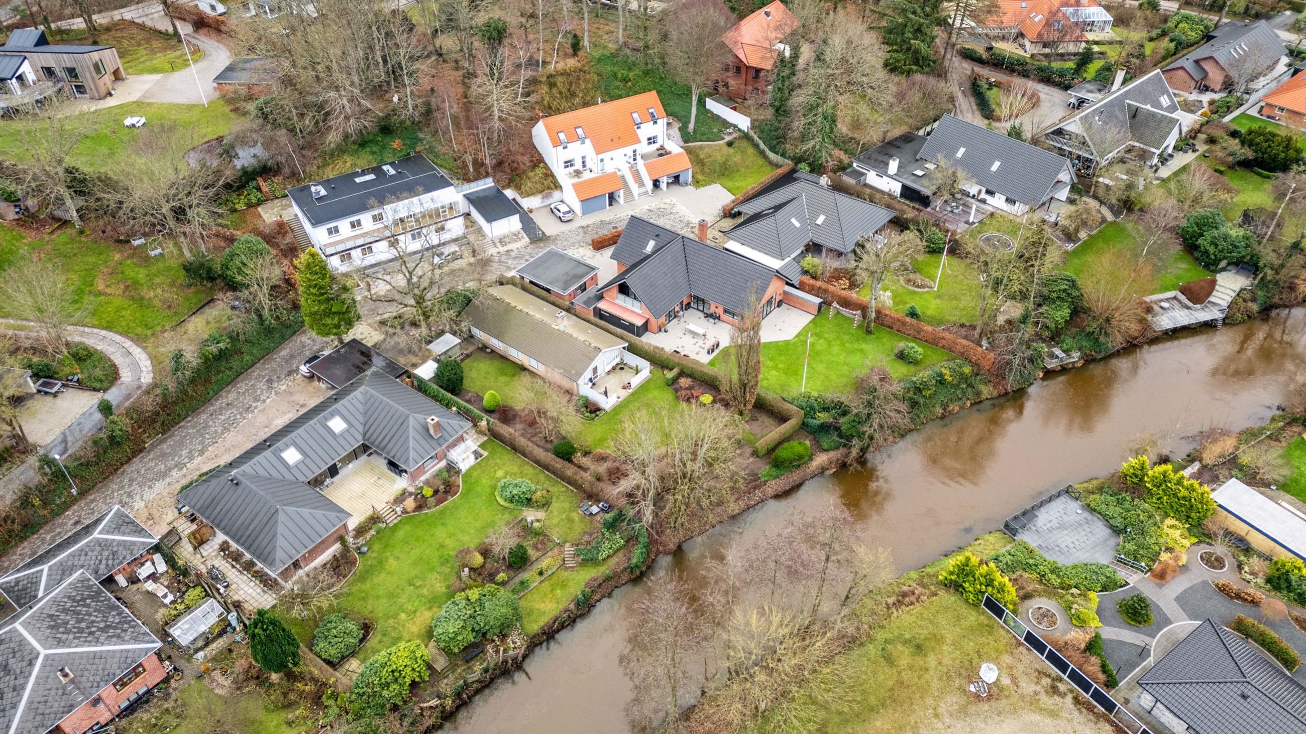 Granbakken 17,  Villa