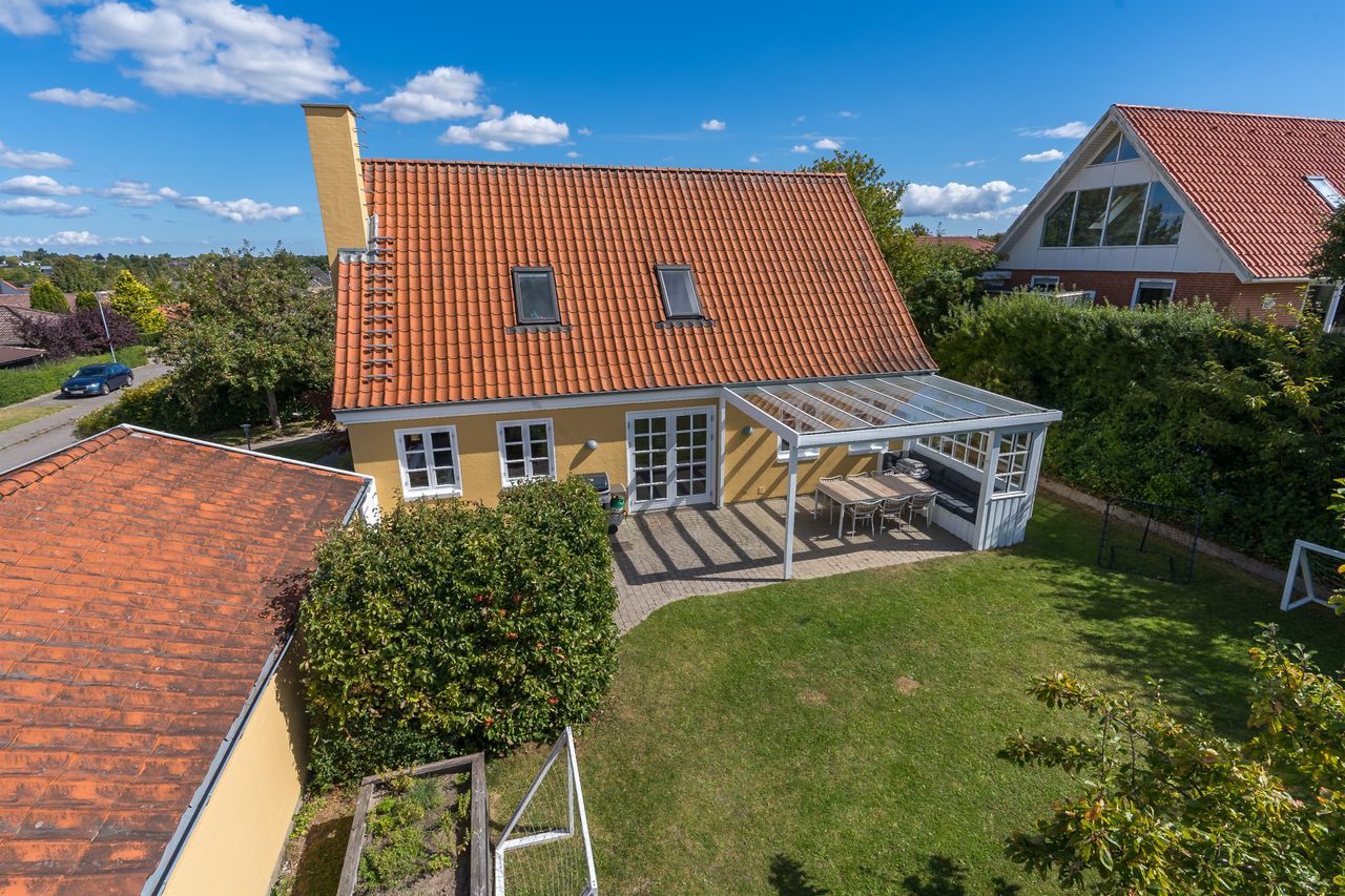 Ejendomsbillede 3 af 32