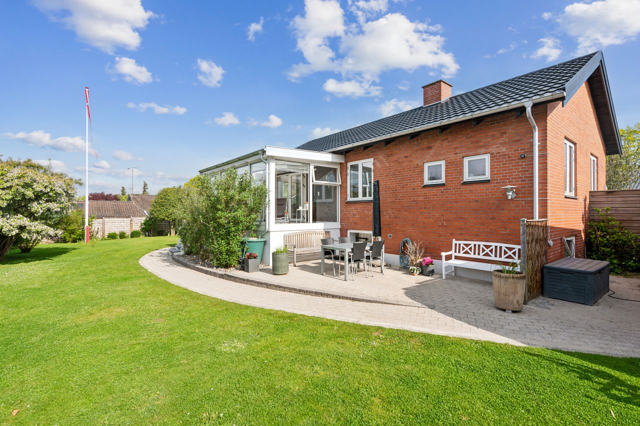 Ejendomsbillede 2 af 24