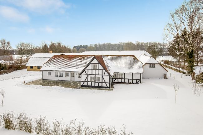 Grønnemosevej 24,  Landejendom