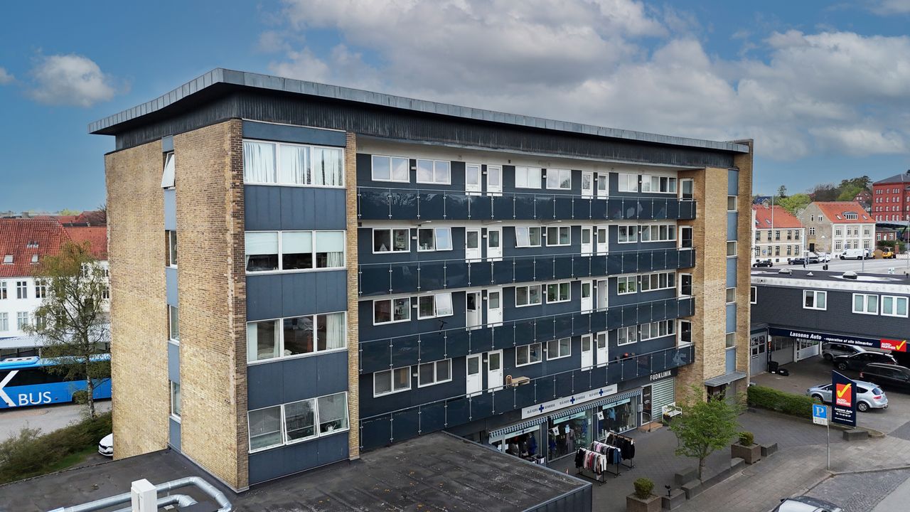 Ejendomsbillede 2 af 5