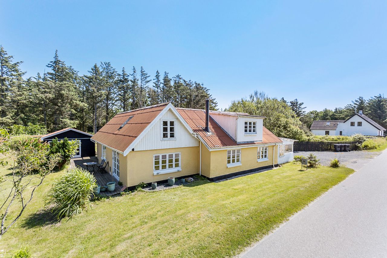 Ejendomsbillede 2 af 33