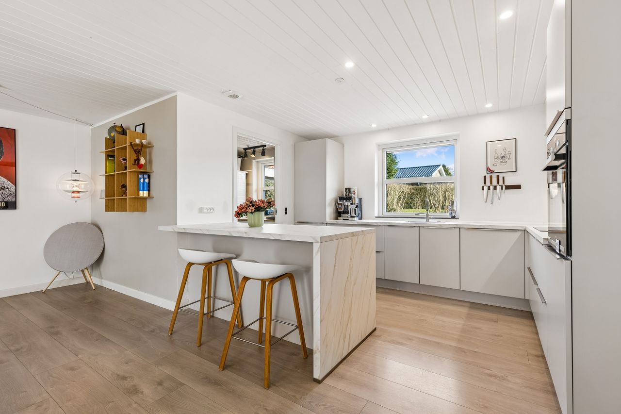 Ejendomsbillede 2 af 30