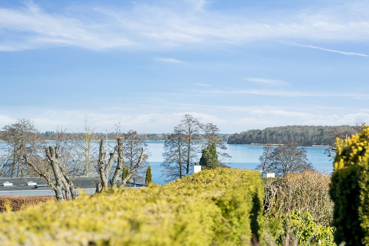 Ejendomsbillede 2 af 32