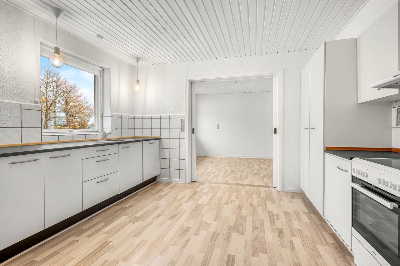 Ejendomsbillede 2 af 34