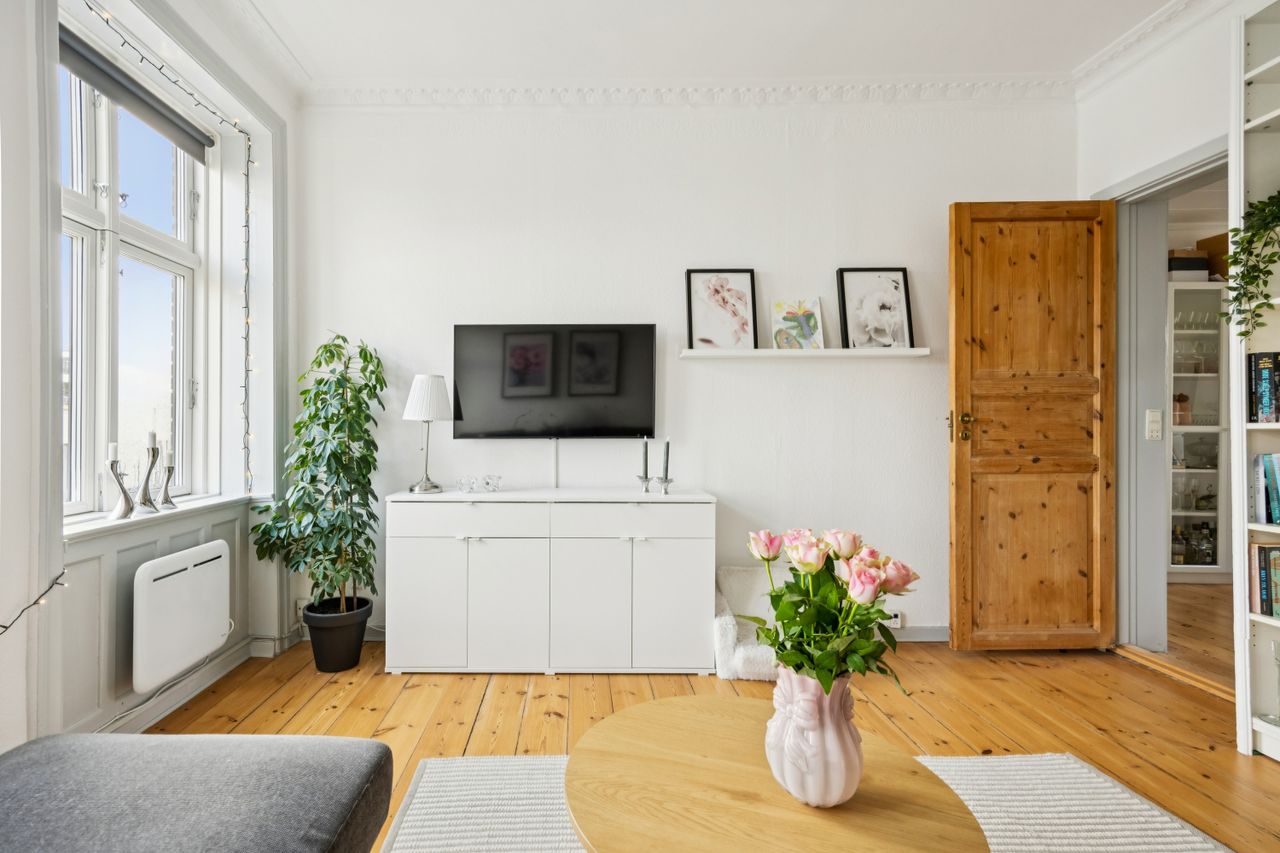 Ejendomsbillede 2 af 19