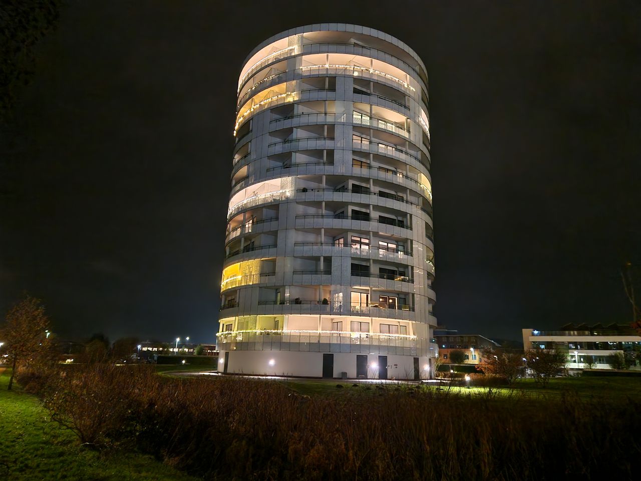 Ejendomsbillede 2 af 14