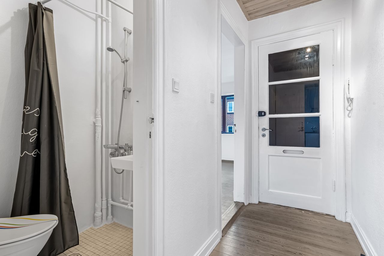 Ejendomsbillede 3 af 18