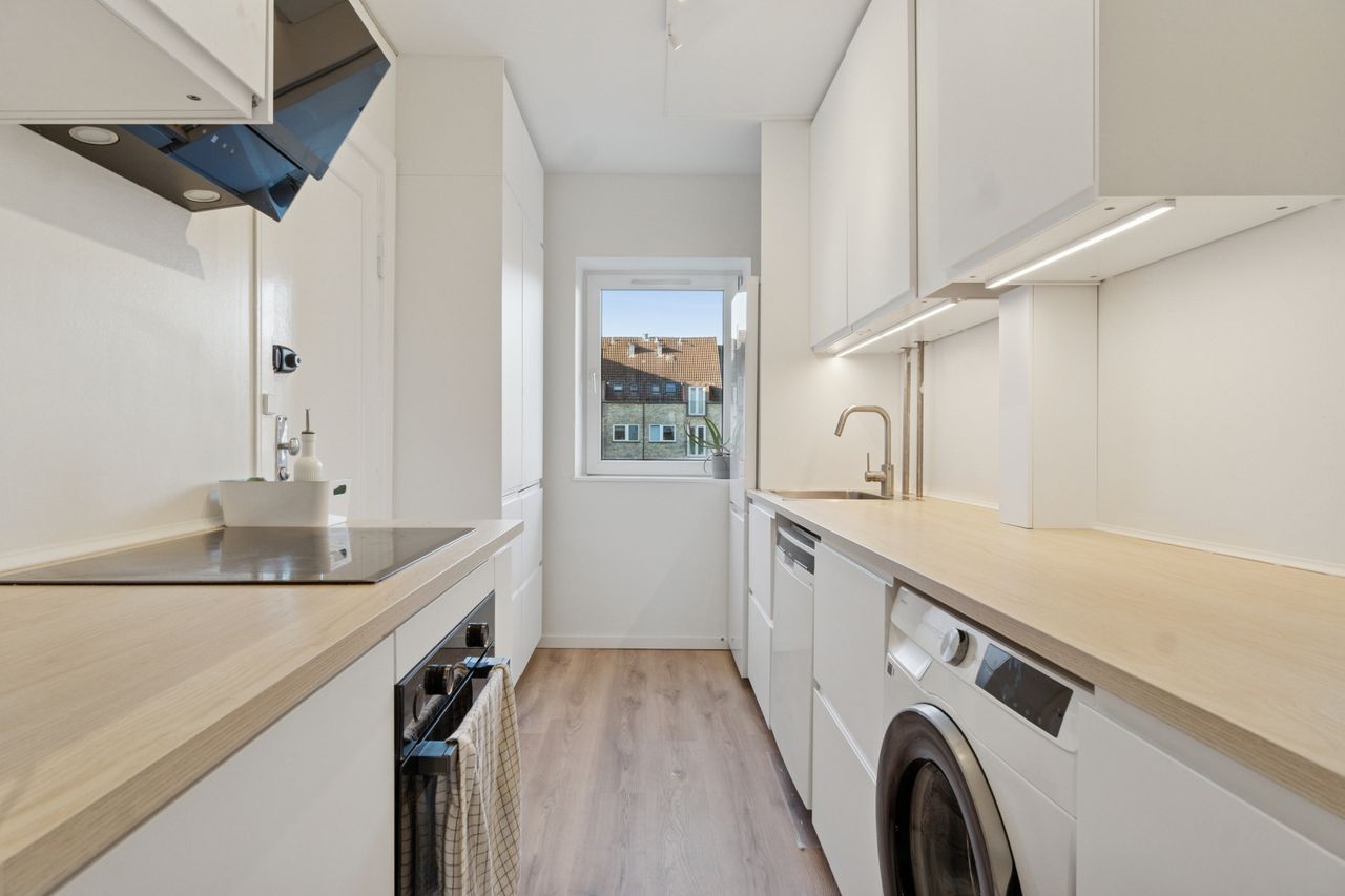 Ejendomsbillede 3 af 36