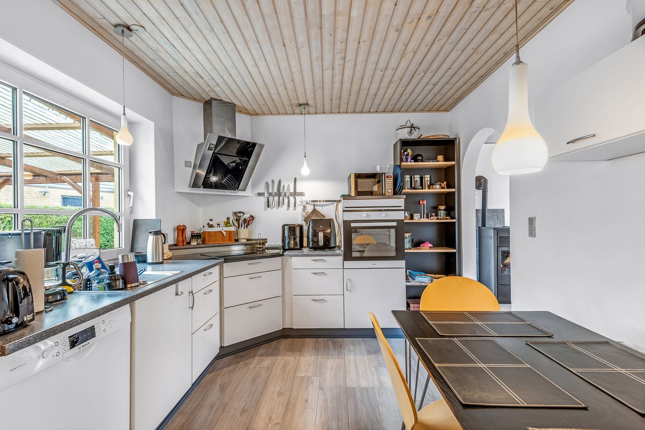 Ejendomsbillede 2 af 24