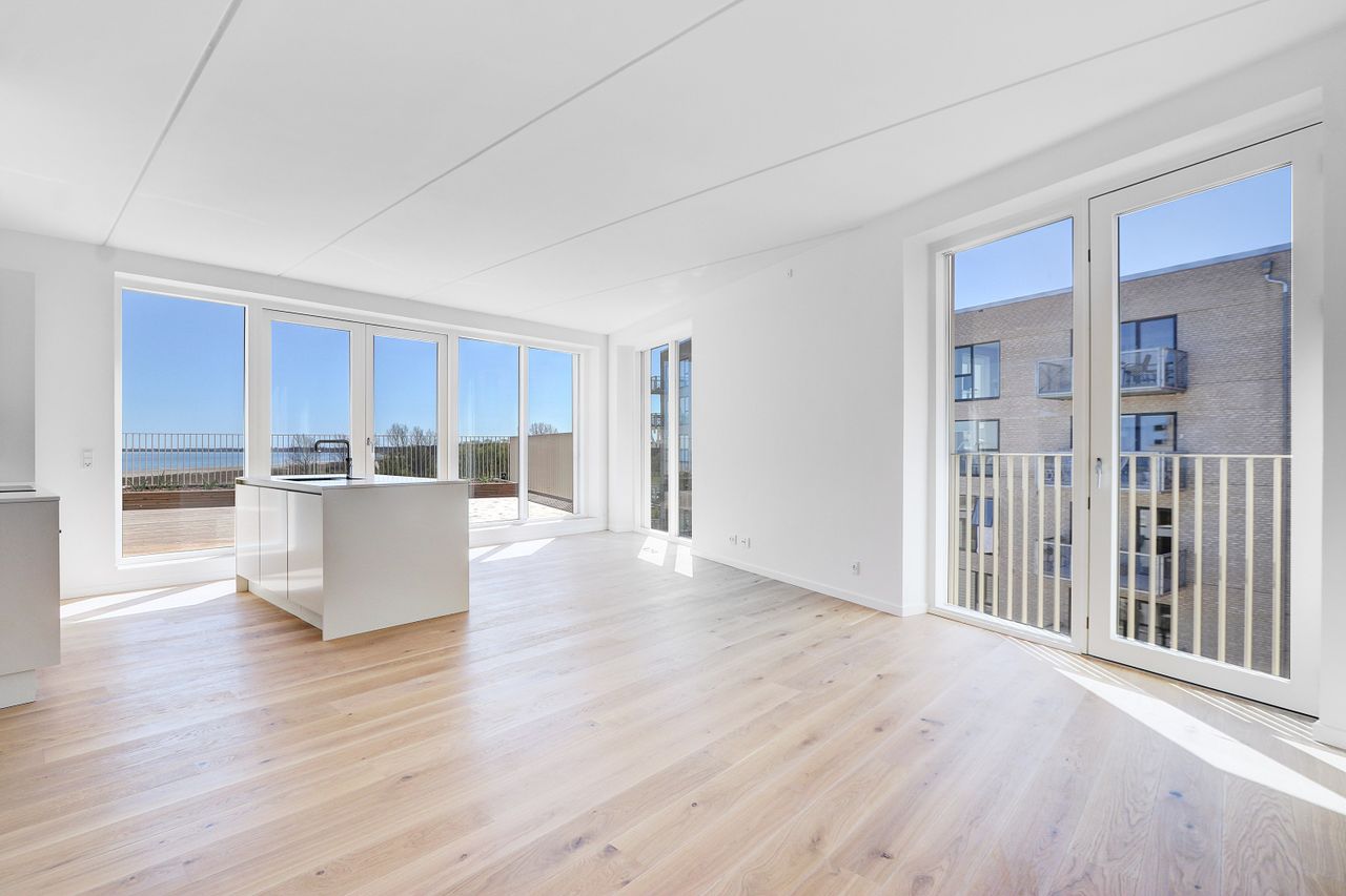 Ejendomsbillede 2 af 18