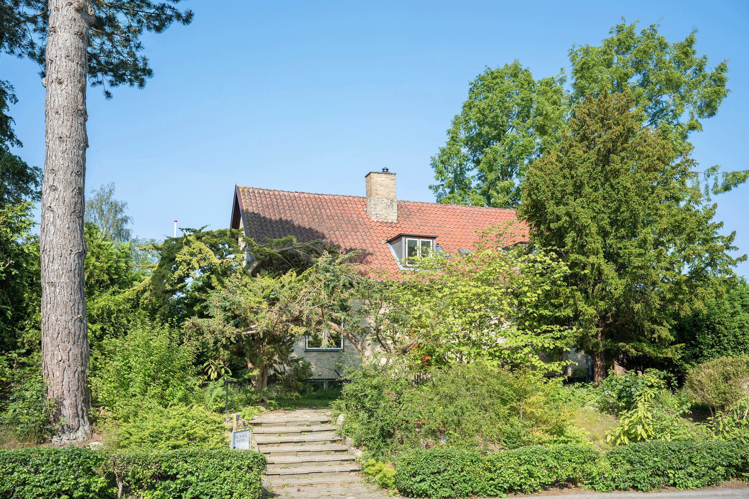 Skovvænget 10A, Hørsholm - 2-Ejendommen.jpg