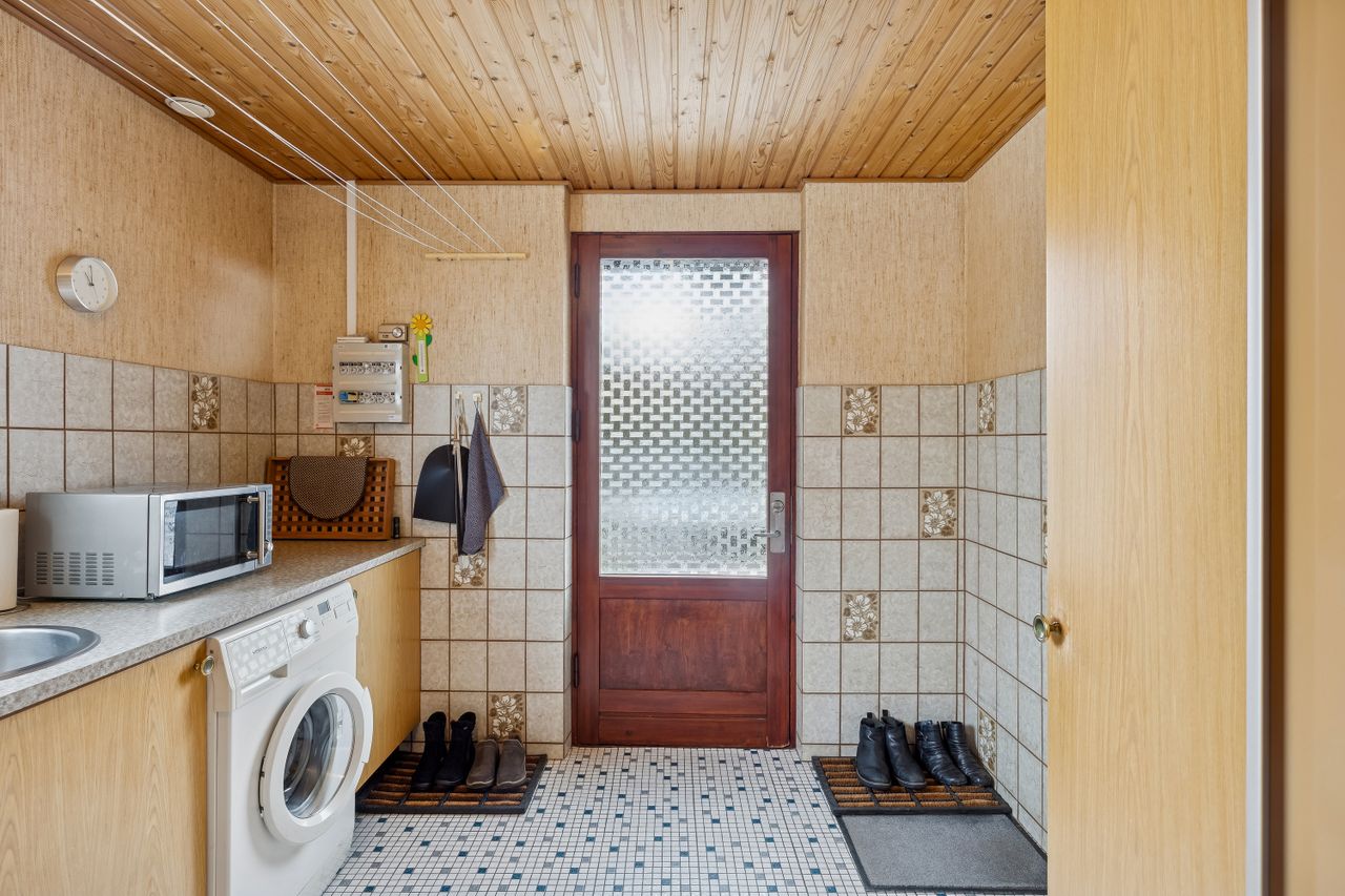 Ejendomsbillede 3 af 28