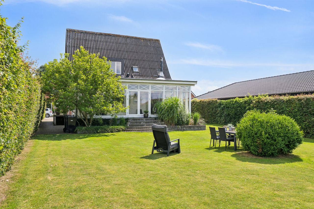 Ejendomsbillede 2 af 30