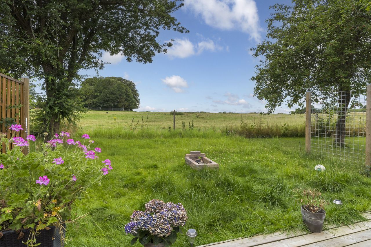 Ejendomsbillede 2 af 21