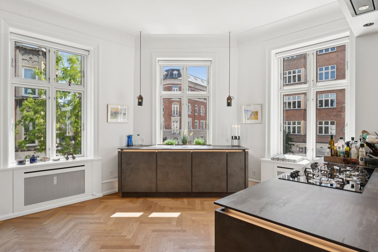 Ejendomsbillede 3 af 27