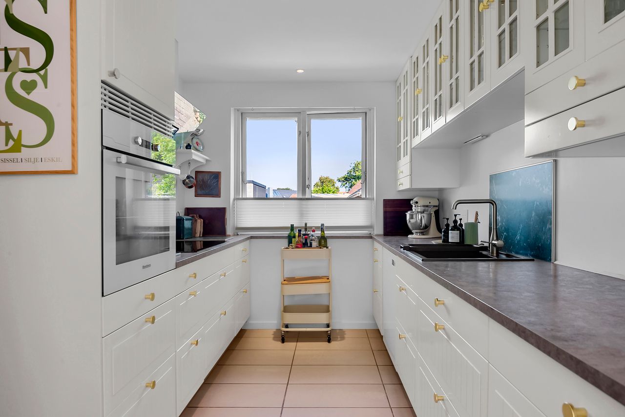 Ejendomsbillede 3 af 21