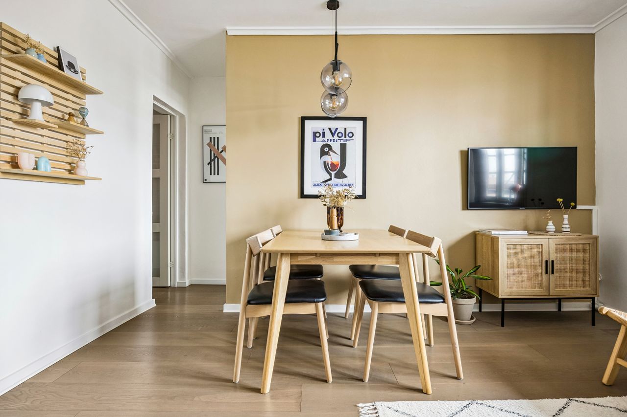 Ejendomsbillede 2 af 14