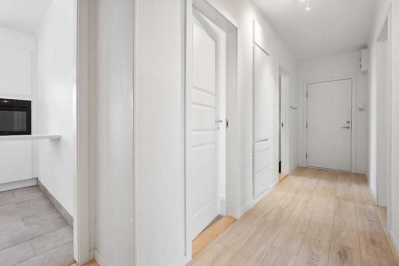 Ejendomsbillede 3 af 18