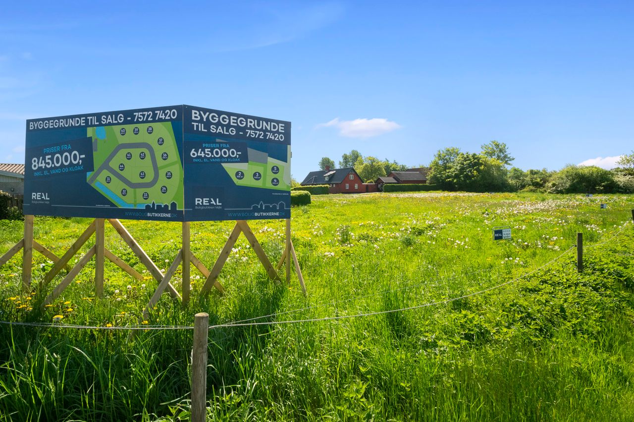 Ejendomsbillede 2 af 18