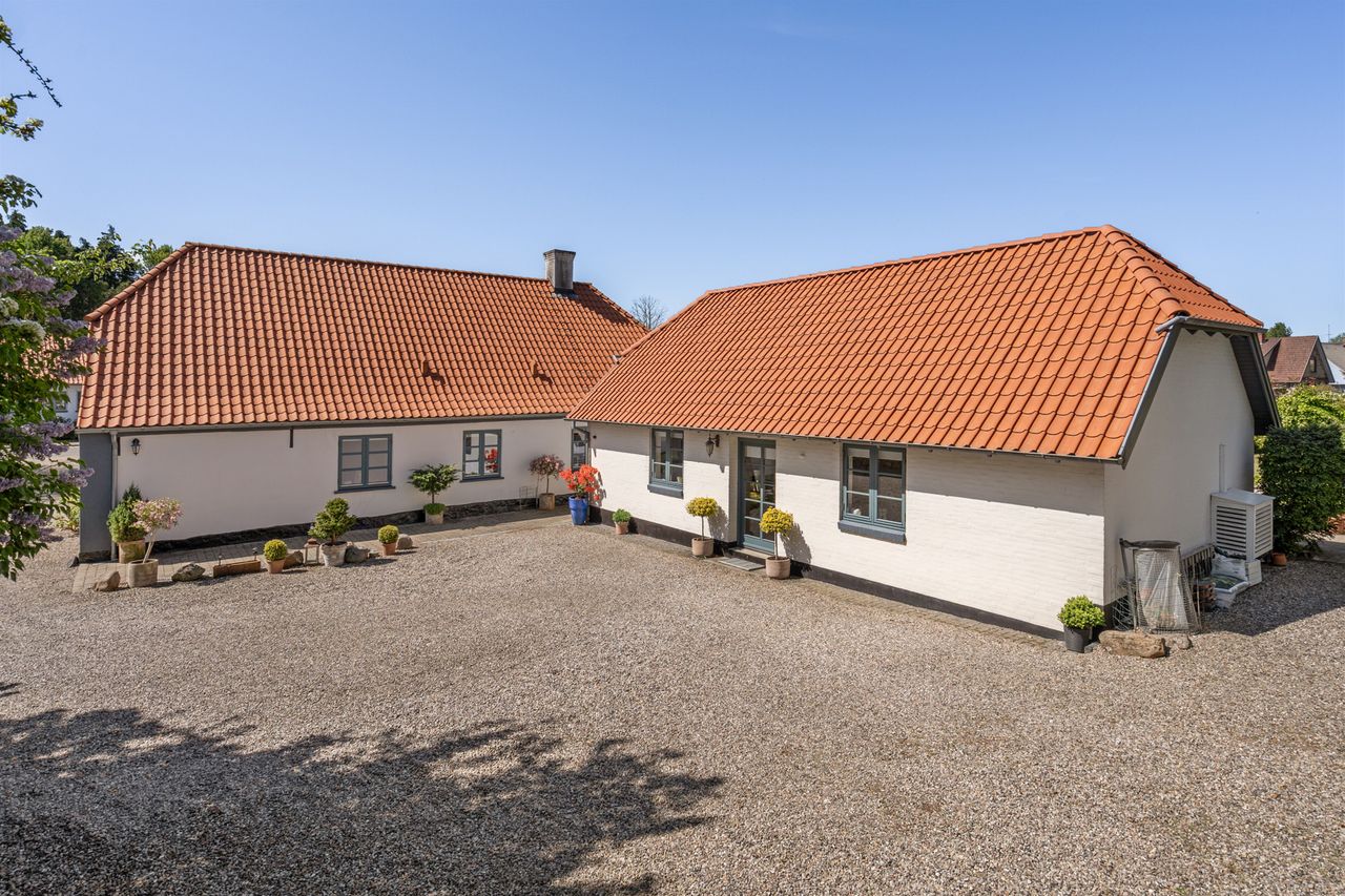 Ejendomsbillede 2 af 39