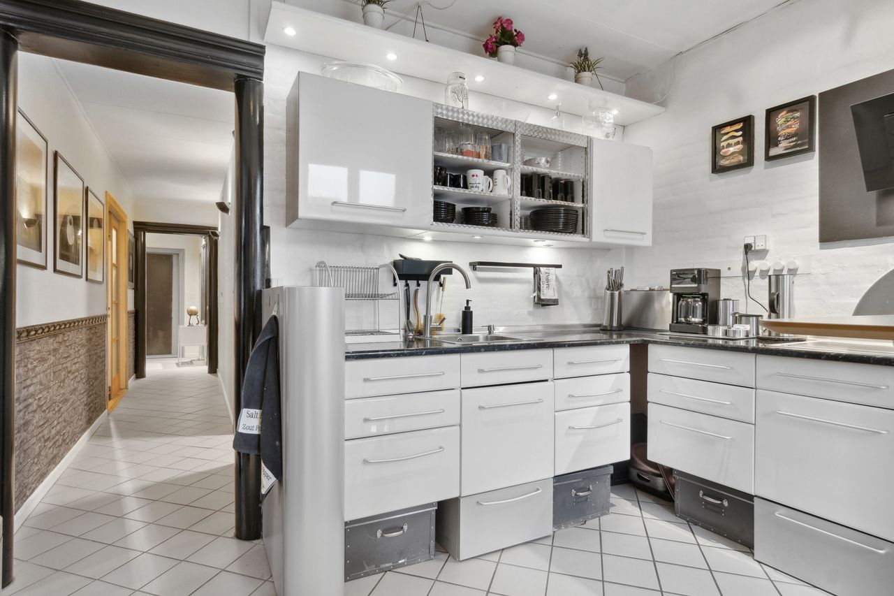 Ejendomsbillede 3 af 40