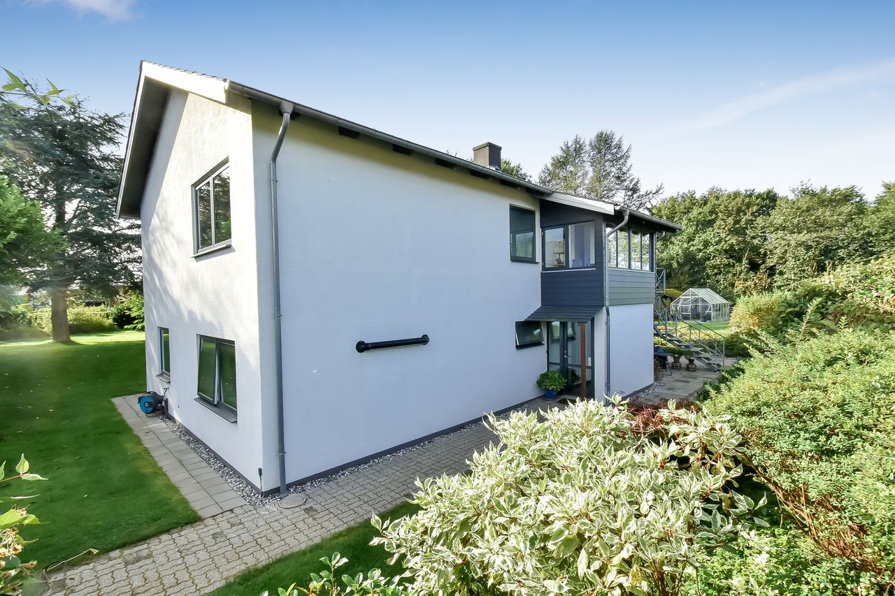 Ejendomsbillede 2 af 50