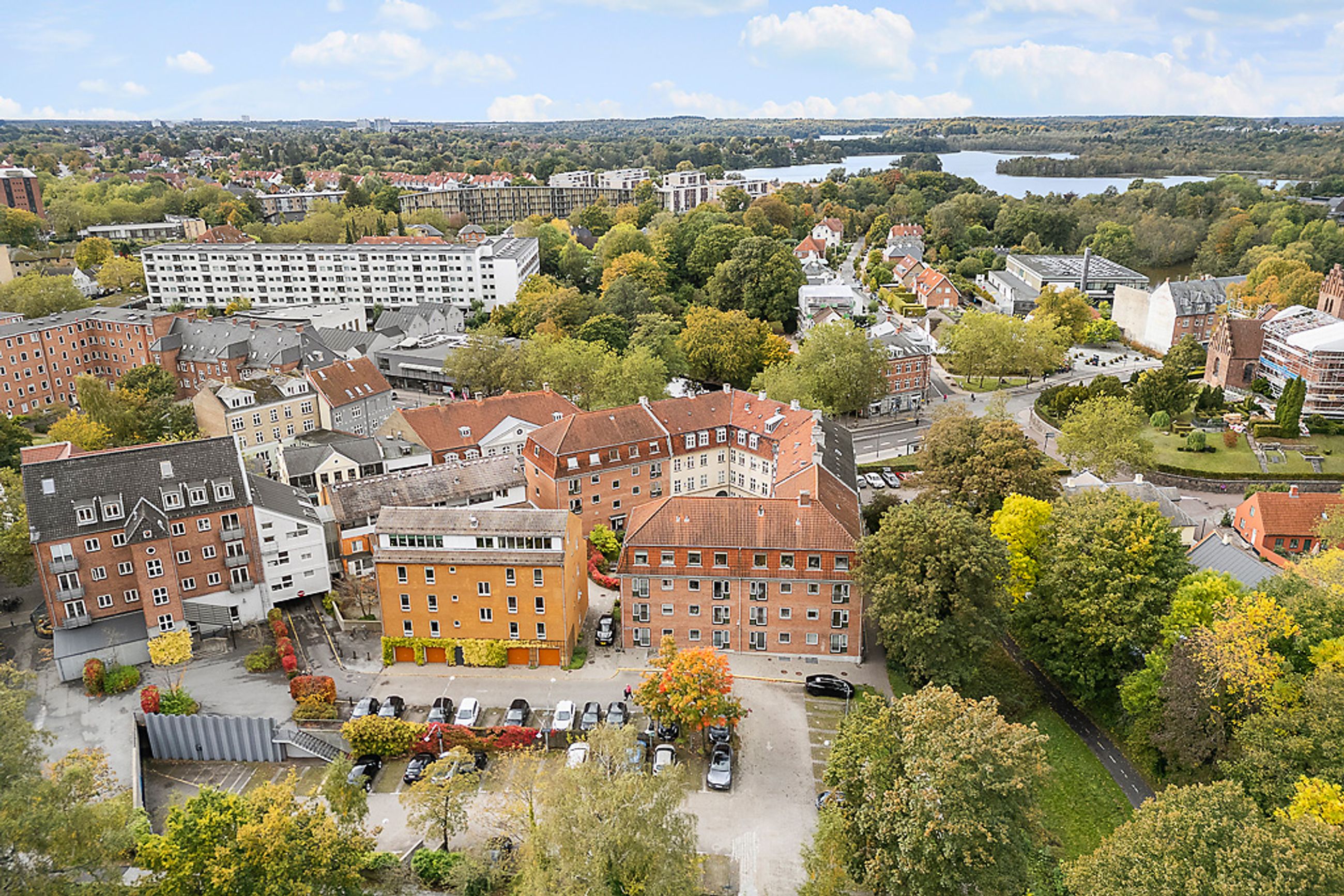 Lyngby Hovedgade 13, 3. th, Kongens Lyngby - 4-Ejendommen