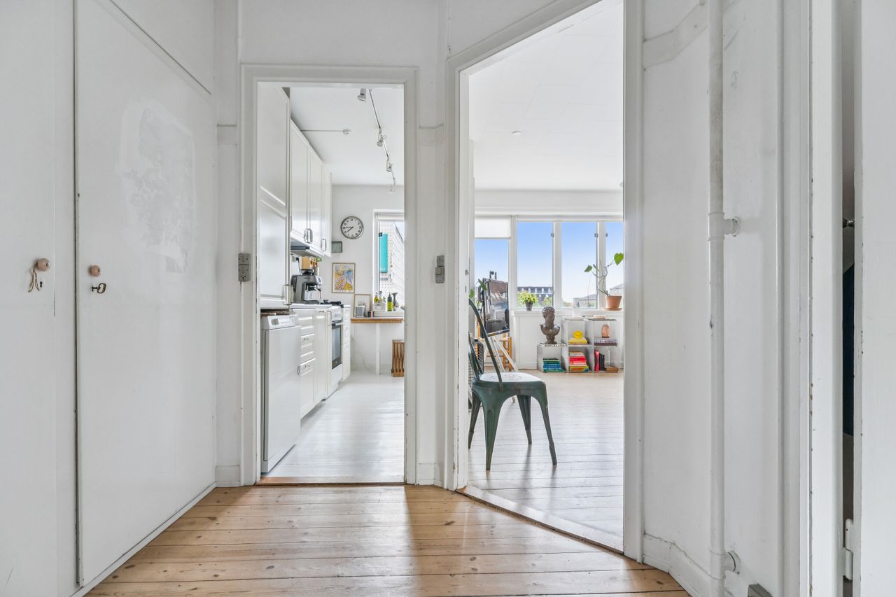 Ejendomsbillede 3 af 15