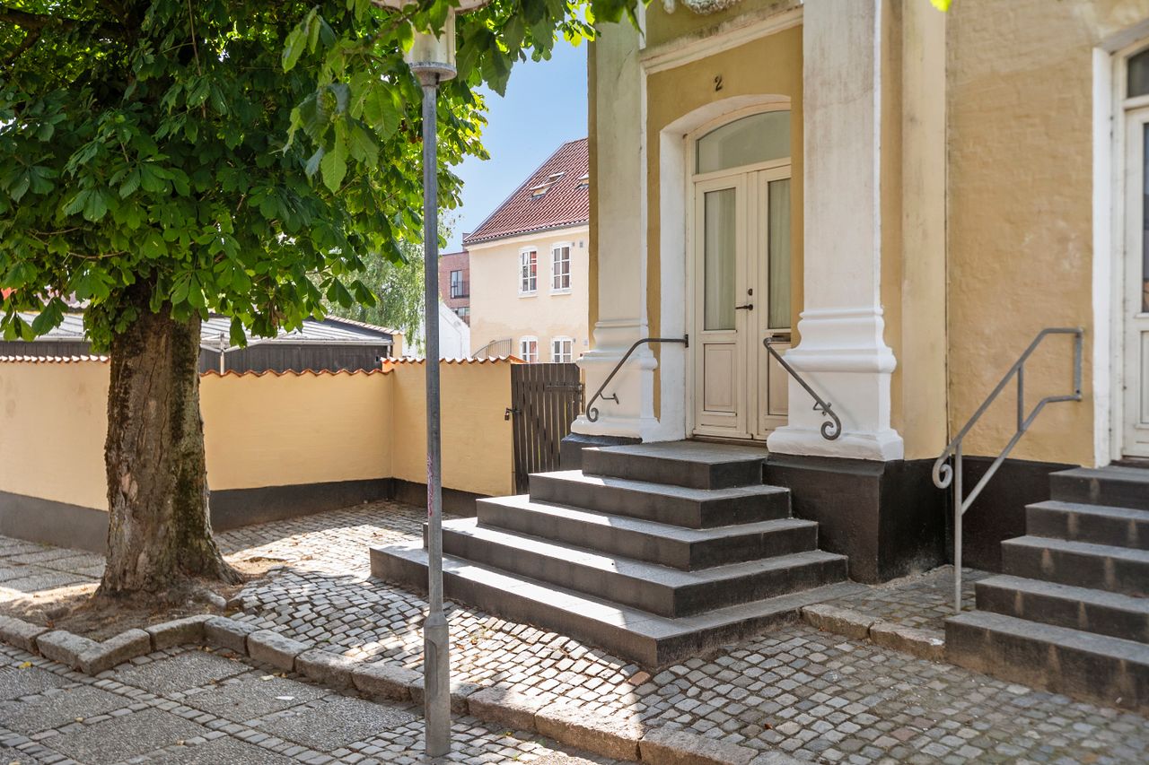 Ejendomsbillede 3 af 24