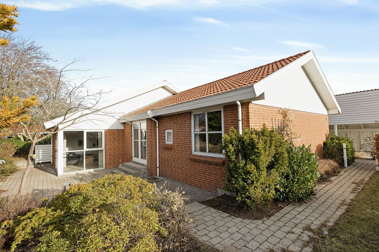 Ejendomsbillede 3 af 28