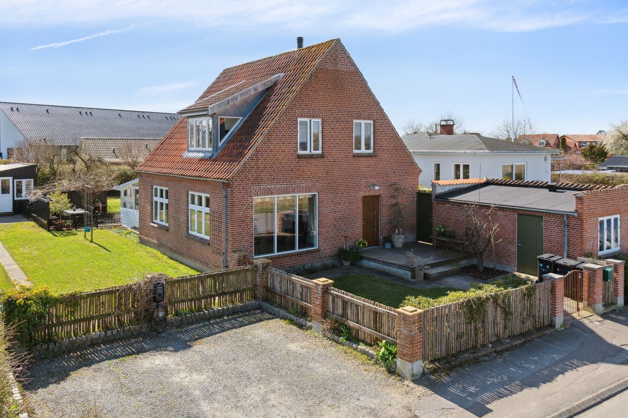 Ejendomsbillede 3 af 26