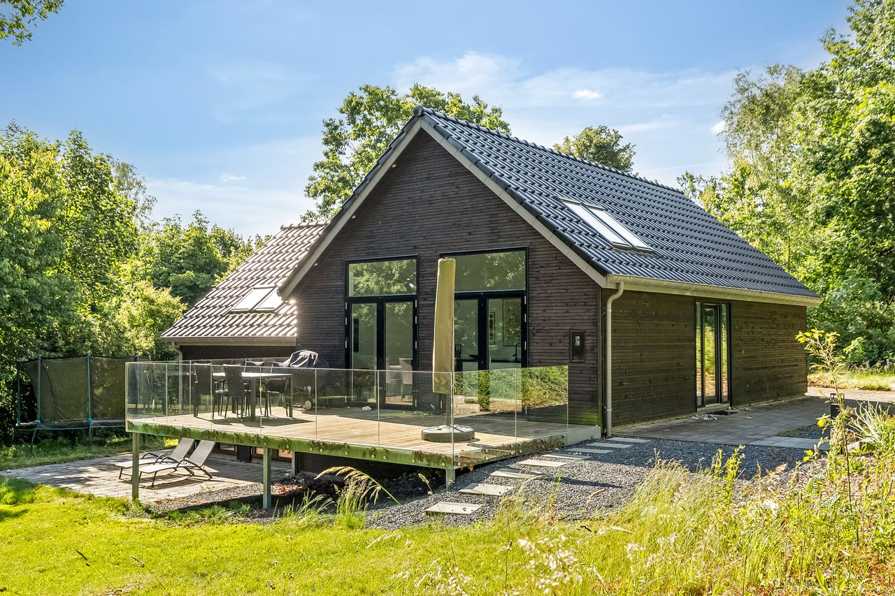 Ejendomsbillede 3 af 22