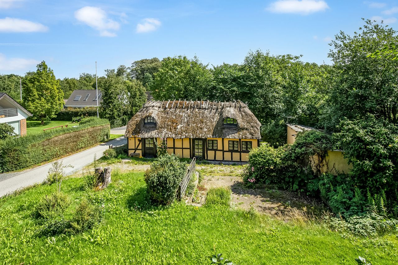 Ejendomsbillede 2 af 20