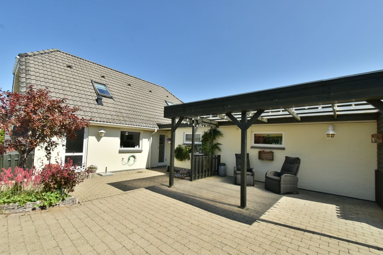 Ejendomsbillede 2 af 39