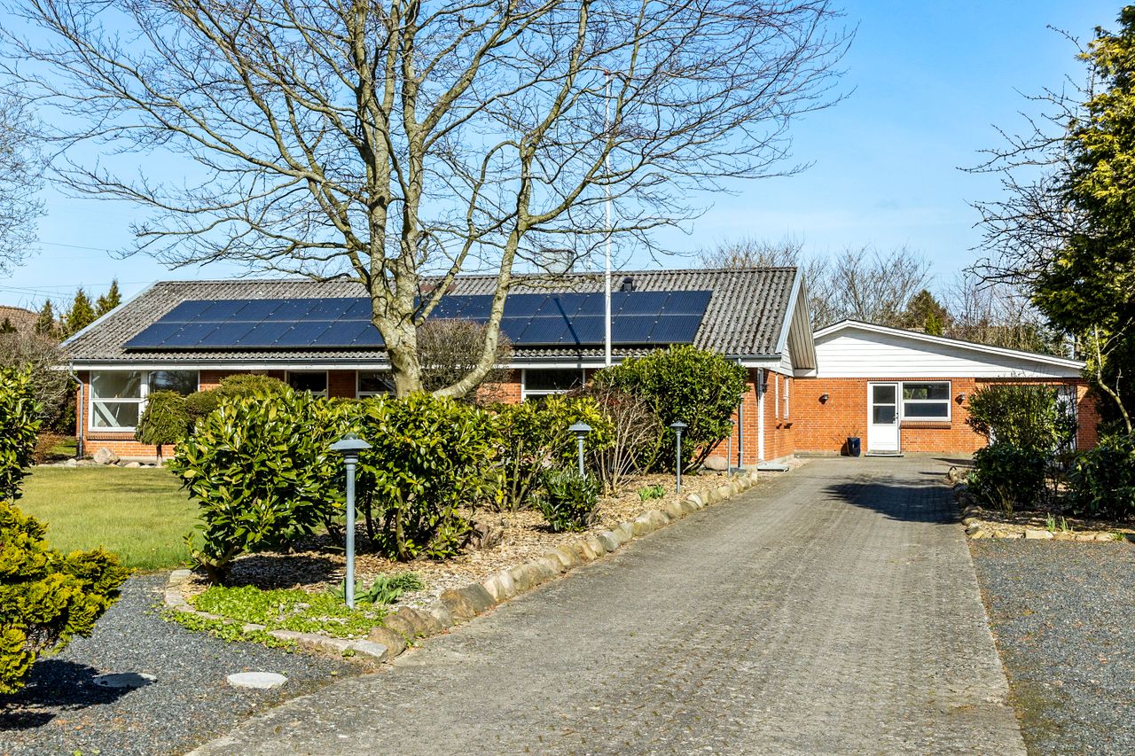 Ejendomsbillede 2 af 57