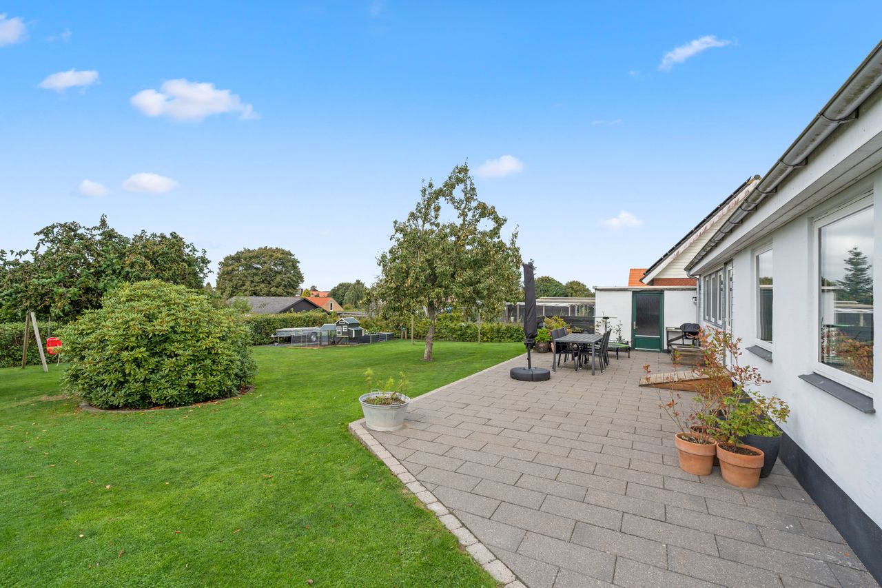 Ejendomsbillede 2 af 19