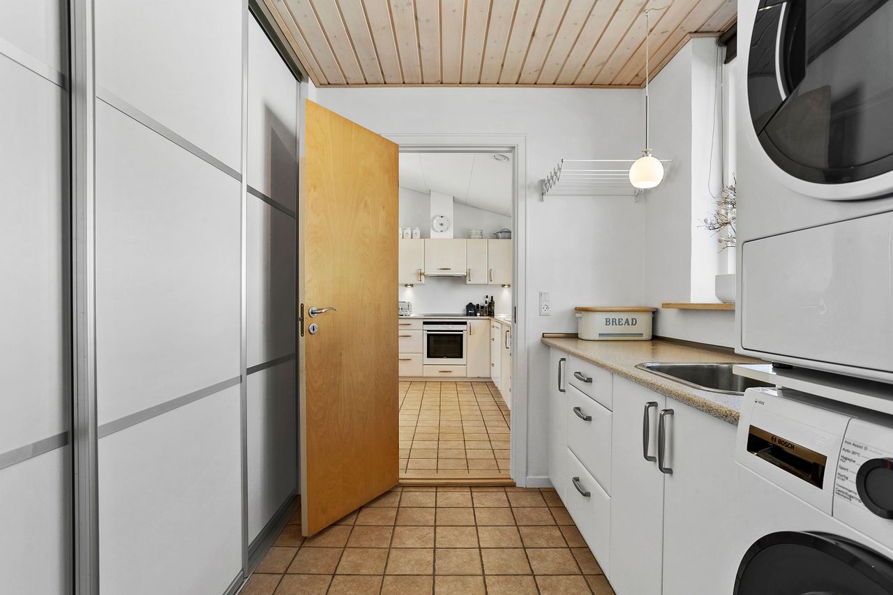 Ejendomsbillede 3 af 26