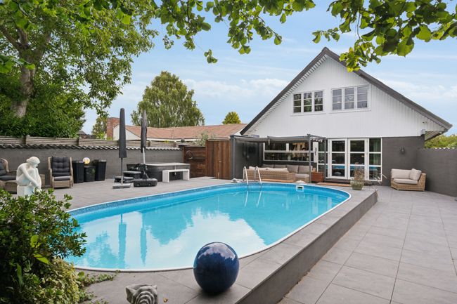 Ejbydalsvej 207,  Villa