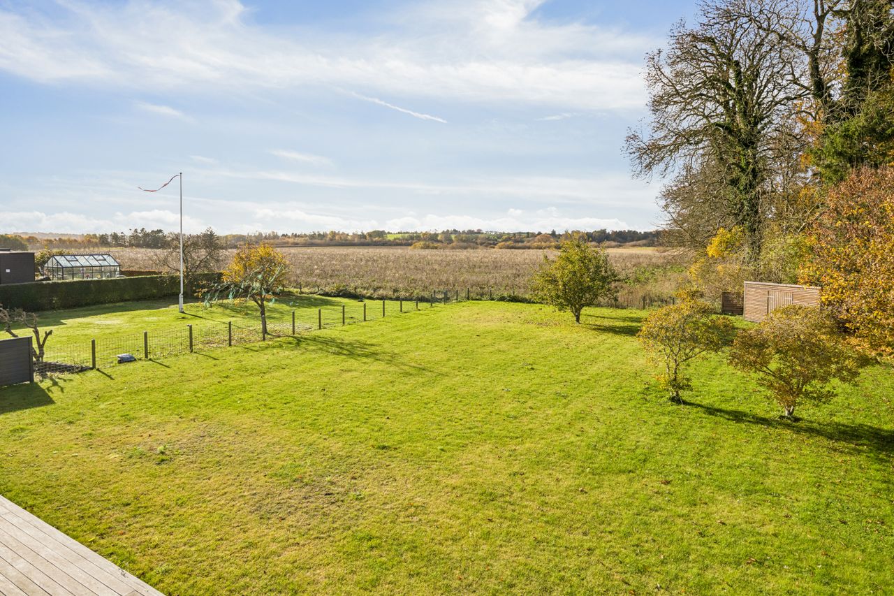 Ejendomsbillede 3 af 37